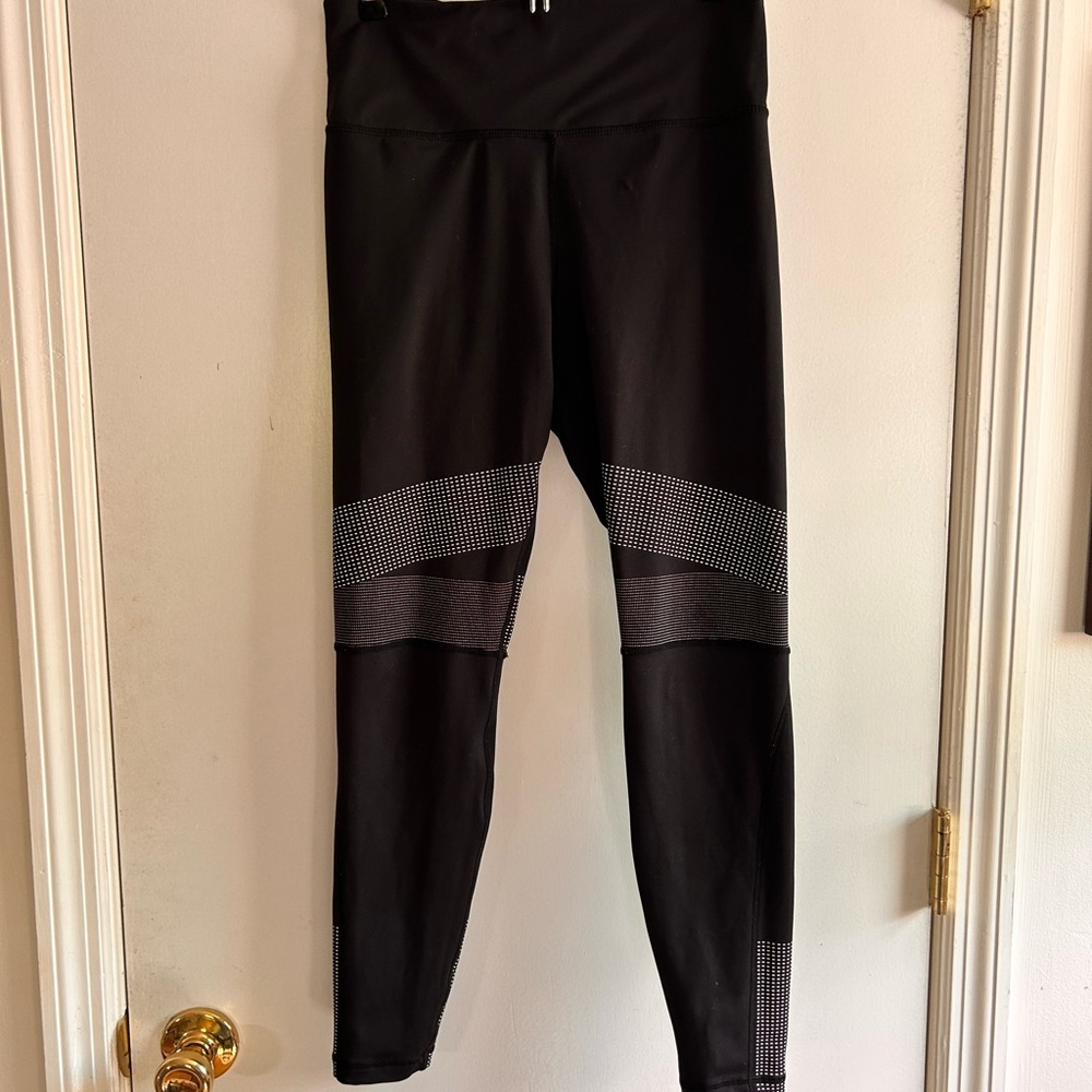 Lilybod Charcoal and Ebony Leggings